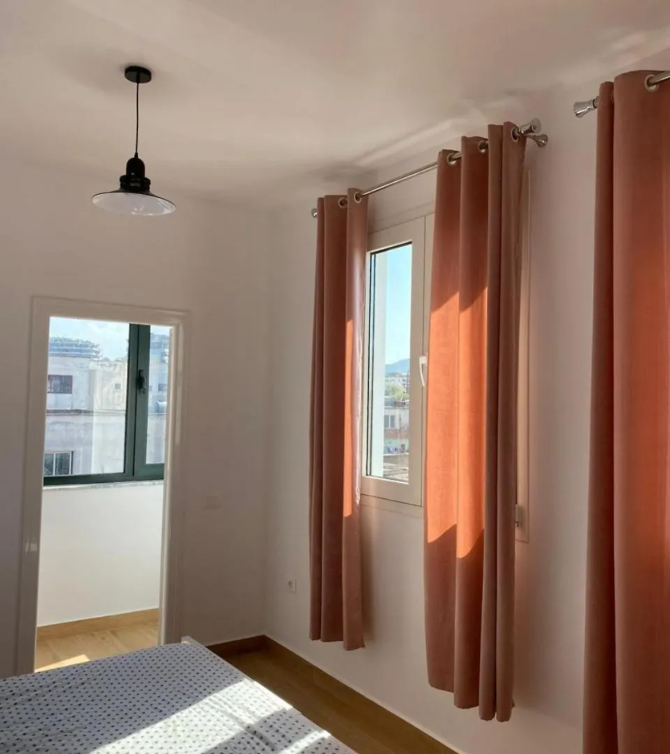 Liceu Charm Apartments Tirana 0*,  Albania
